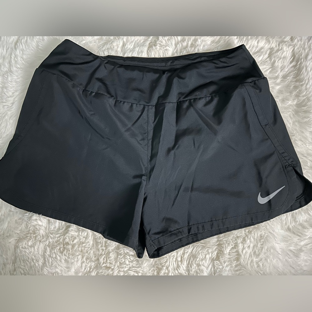 NIKE dri-fit women’s shorts